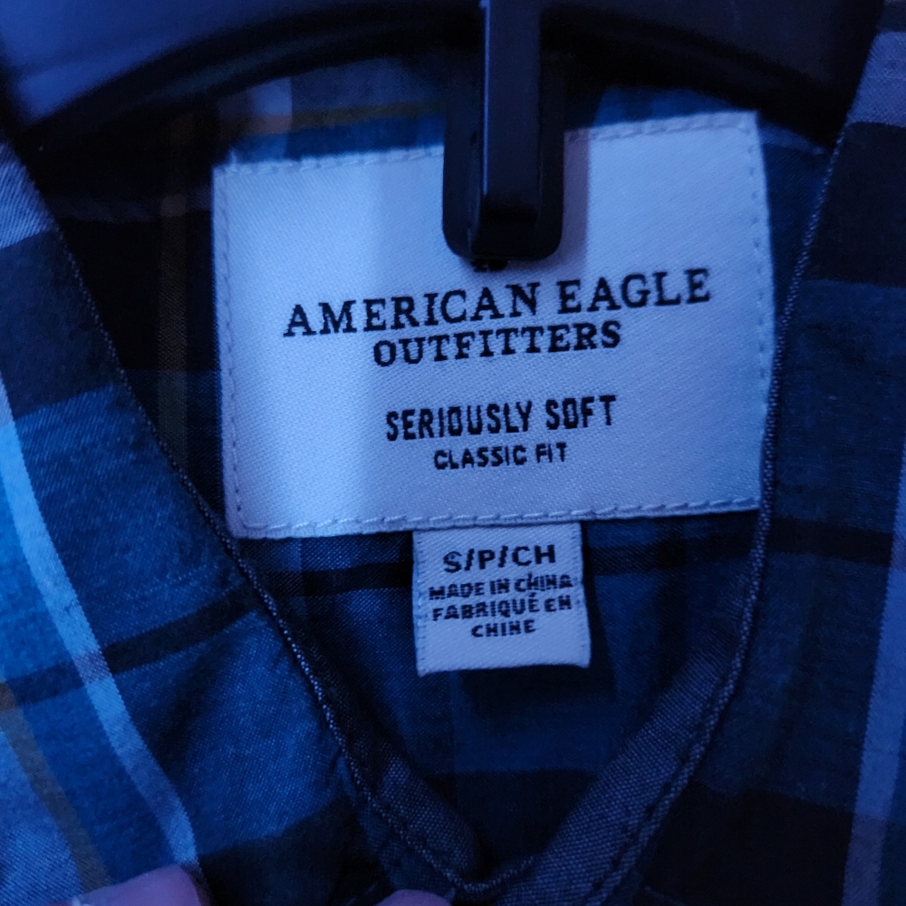American eagle mens button up